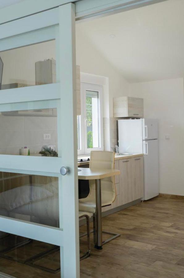 Franovic Apartments Tivat Kültér fotó