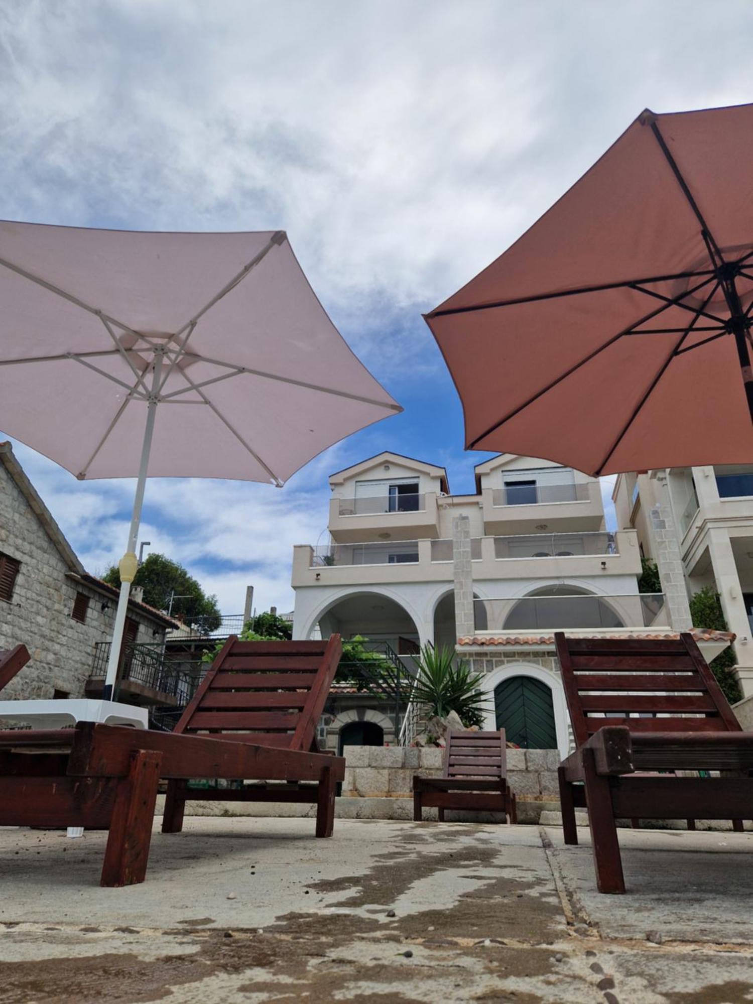 Franovic Apartments Tivat Kültér fotó