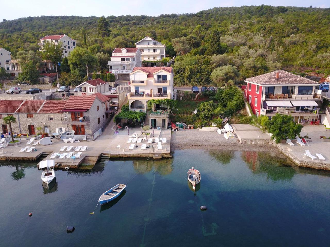 Franovic Apartments Tivat Kültér fotó